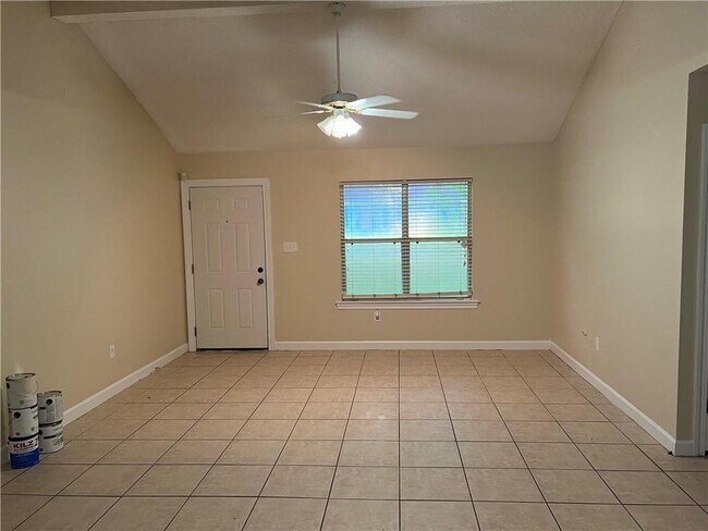 Building Photo - 5404 Wilhelm Dr