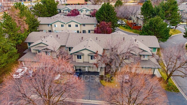 Foto del edificio - 5836 N Cobbler Ln