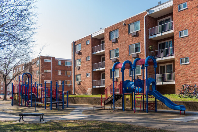 Foto del edificio - Mason Avenue Apartments