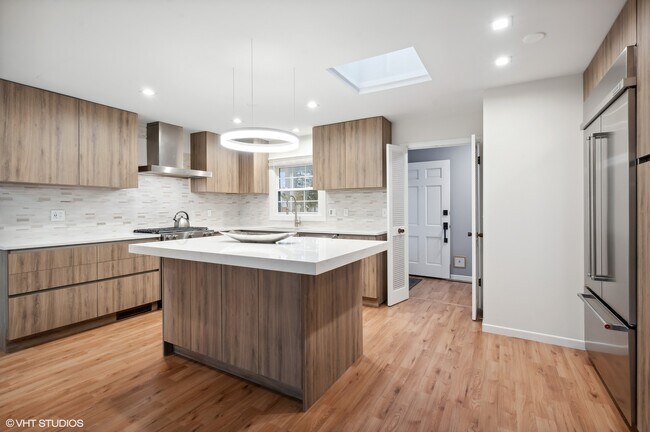 Foto del edificio - 2505 Greenleaf Ave