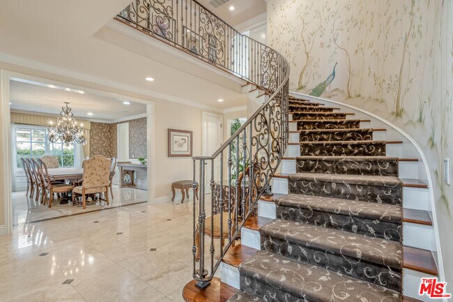 Foto del edificio - 9509 Oakmore Rd