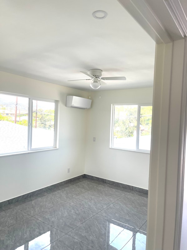 Photo - 918 8th Ave Apartment