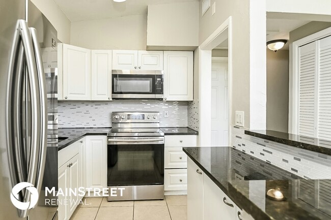 Foto del edificio - 3521 Schwalbe Dr