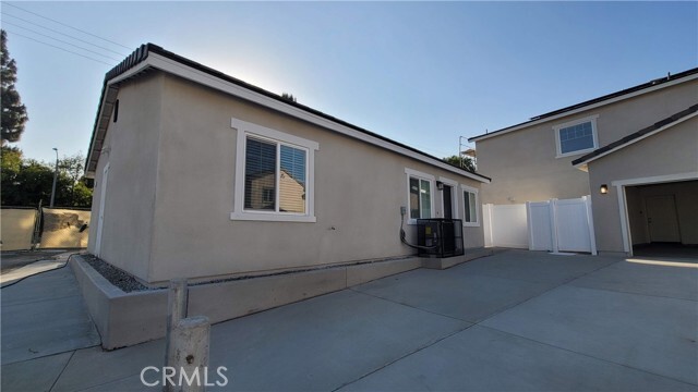 Foto principal - 2285 W Chestnut St