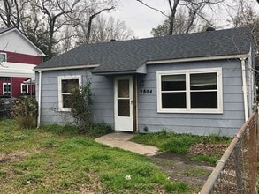 Building Photo - 2804 Peacock Ave