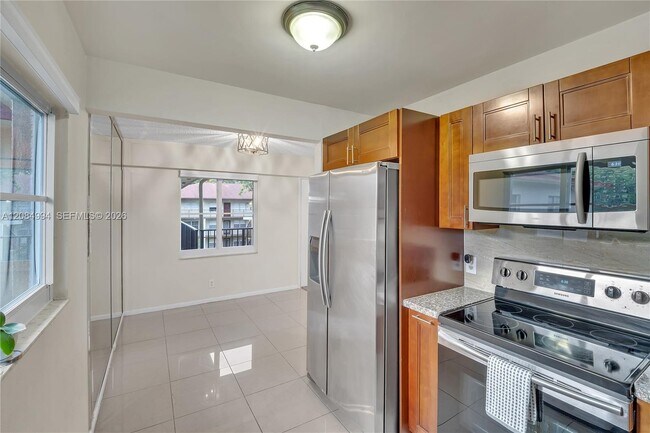Foto del edificio - 150 SW 134th Way