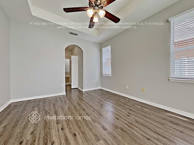 Building Photo - 1083 Hermosa Way