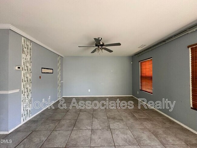 Foto del edificio - 502 Kerriann Ln