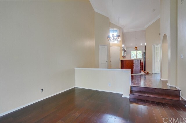 Foto del edificio - 25691 Pine Creek Ln