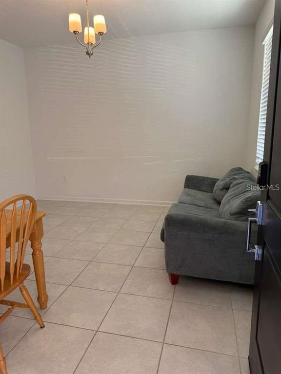 Foto del edificio - 3999 Ambrose Ave