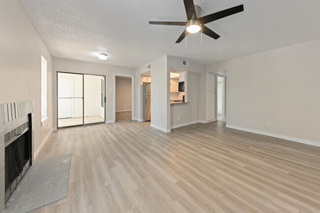 Foto del edificio - Meadows on Amanda Lane