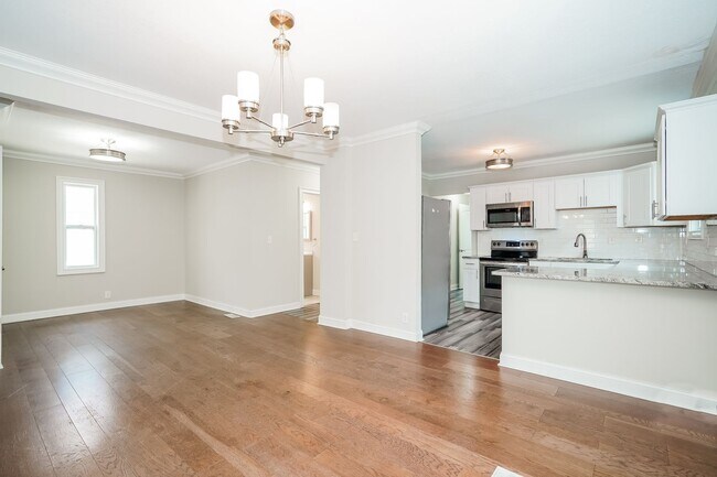 Foto del edificio - 764-766 Kelton Ave