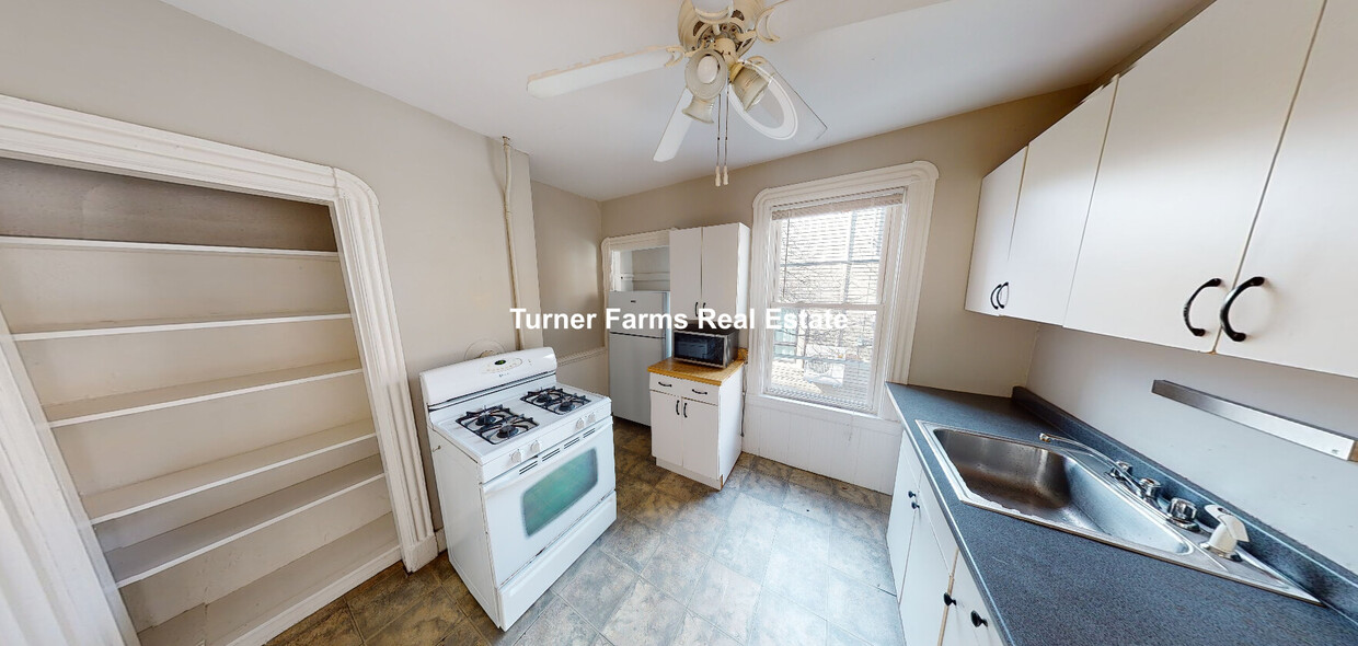 Foto principal - 548 Green St