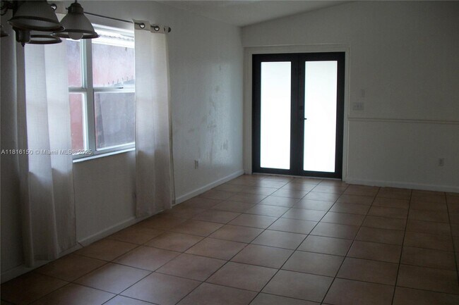 Foto del edificio - 7230 W 34th Ct