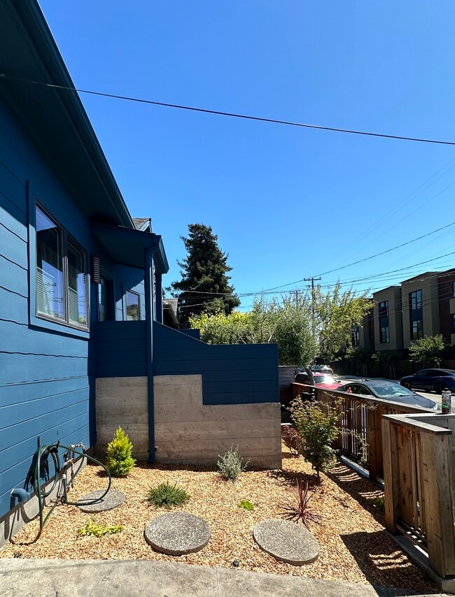 Photo - 2337 Fifth St House