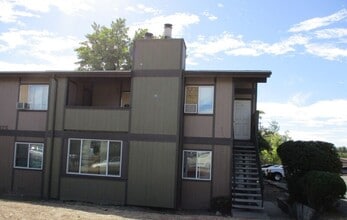 Building Photo - 2375 Tripp Dr