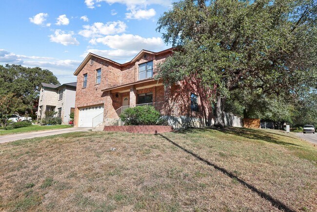 Foto del edificio - 4 Bedroom/2.5 Bath Eckhert Crossing Subdiv...