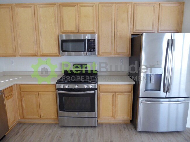 Building Photo - CALL US TODAY AT (505) 892-4400 TO SCHEDULE A CONVENIENT SHOWING