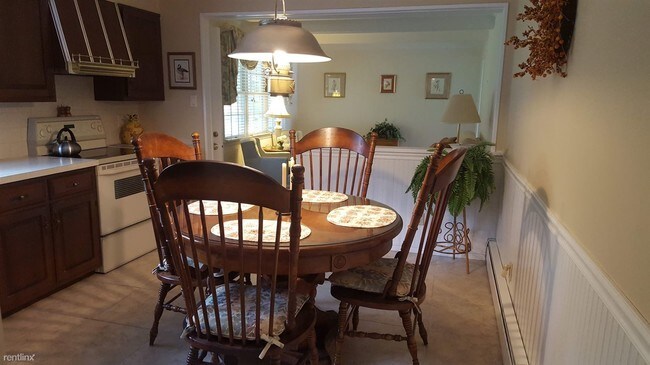 Foto del edificio - 2 br, 2 bath House - 612 W Connecticut Ave