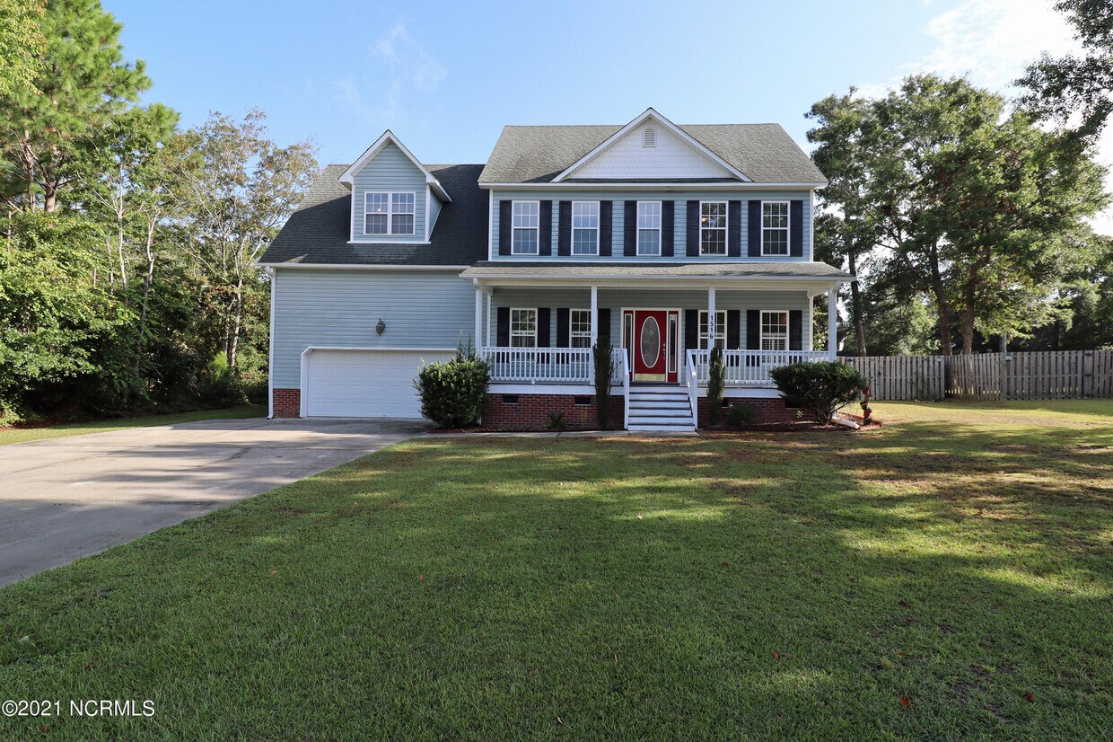 1516 Chadwick Shores Dr, Sneads Ferry, NC 28460 House for Rent in