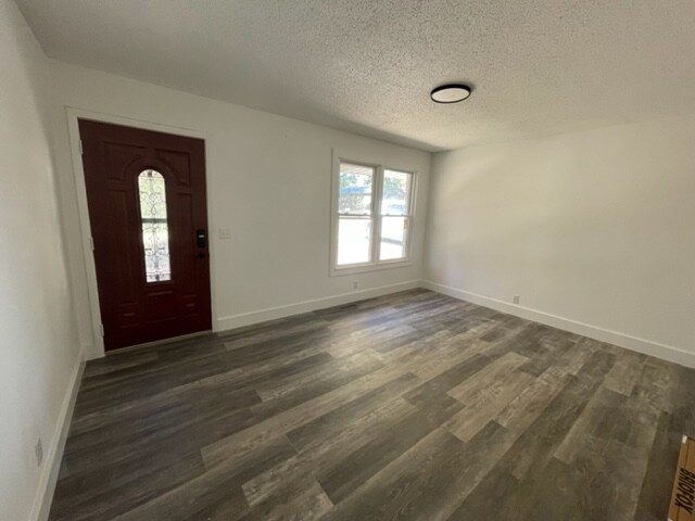 Foto del edificio - 1704 Walnut Ave