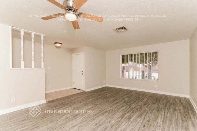 Building Photo - 12402 N 49th Ave