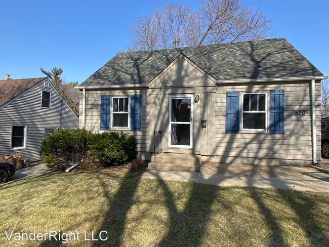 Building Photo - 3 br, 1 bath House - 820 S Glendale Ave