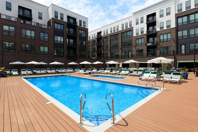 Building Photo - Essex