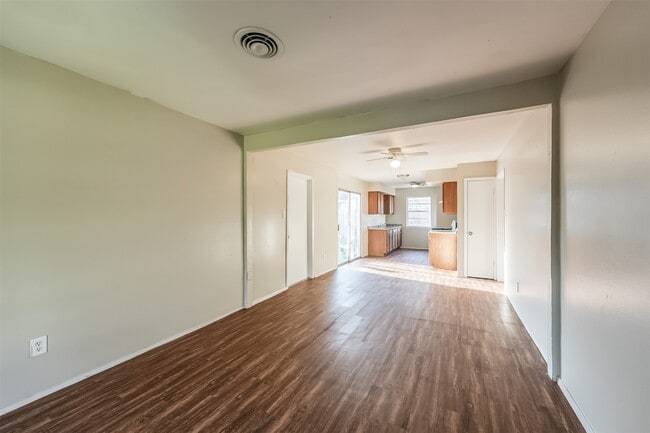 Foto del edificio - 3106 Wilmington St