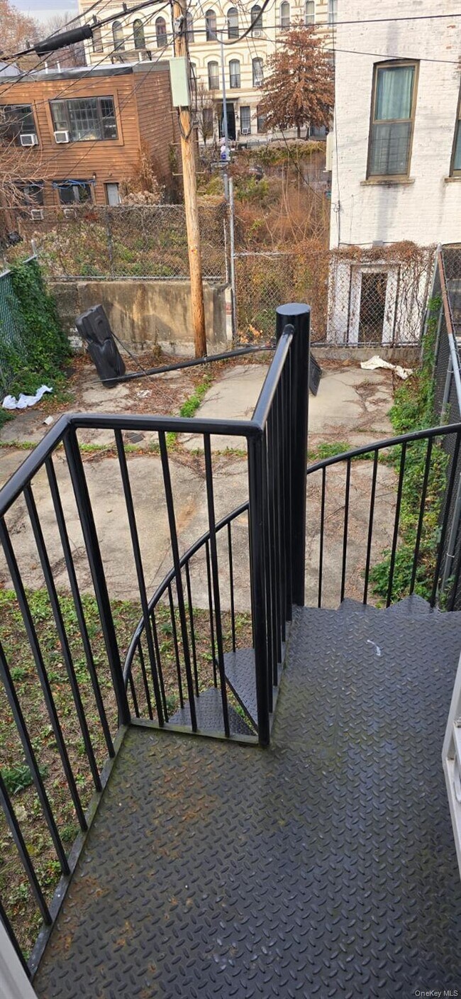 Foto del edificio - 235 MacDougal St