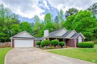 Building Photo - 238 Knob Hill Dr
