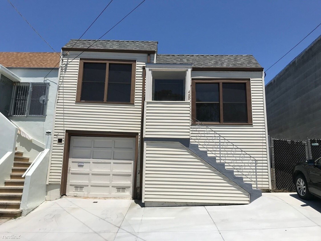 Primary Photo - 3 br, 2 bath House - 488 Campbell Avenue