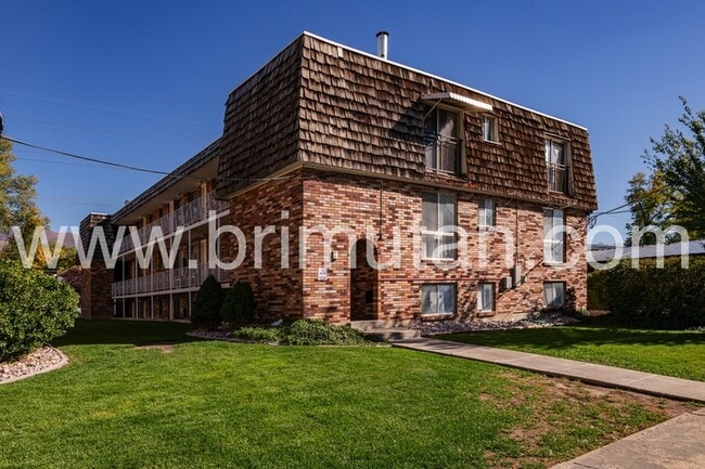 Building Photo - 1418-1426 S. 1100 E. - 1S