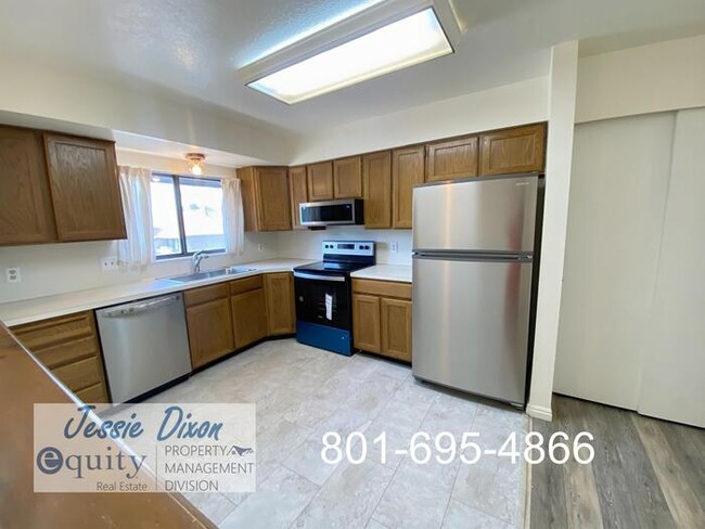 Foto del edificio - 1801 E 5650 S St