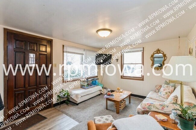 Foto del edificio - 3309 Tripp St