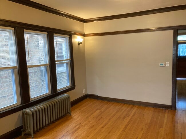Building Photo - 4026 W Nelson St