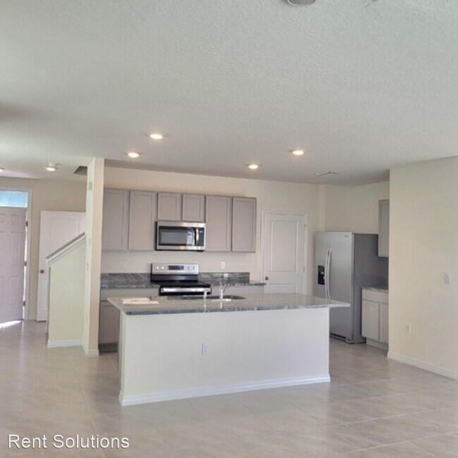 Building Photo - 4 br, 2.5 bath House - 8318 Hardy Bay Loop
