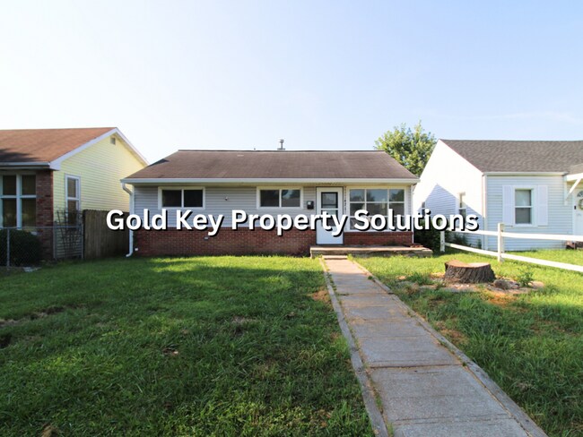 Building Photo - COMING SOON!! 3 BR 1 BA House in the Meado...