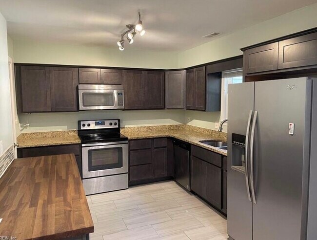 Foto del edificio - 1116 Woodcock Ln