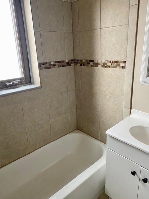 Building Photo - Milagros Apartments