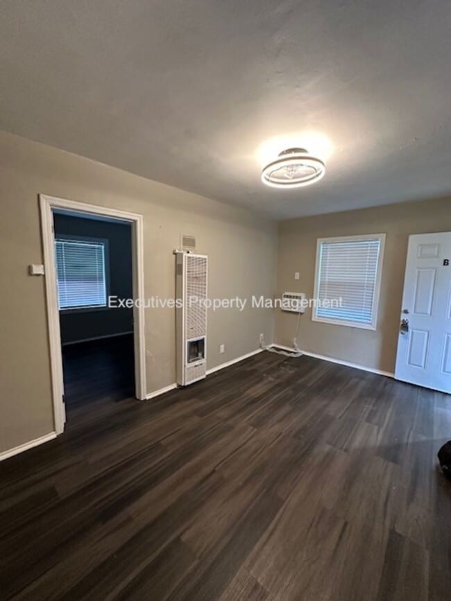 Photo - 2324 Q St House