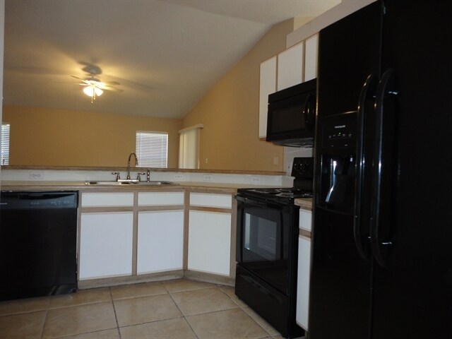 Foto del edificio - 15408 Greater Groves Blvd