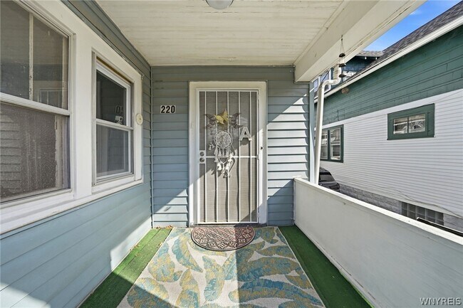 Foto del edificio - 220 Dartmouth Ave