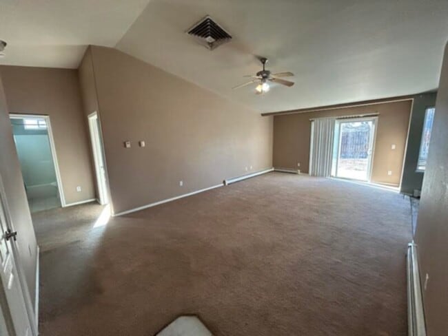 Foto del edificio - Cute Rancher!!