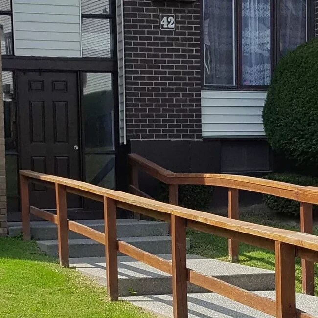 3 Hook Rd, Poughkeepsie, NY 12601 Townhome Rentals in Poughkeepsie NY