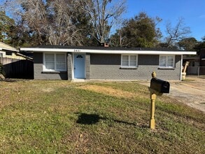 Building Photo - 2451 Dauphin Island Pkwy