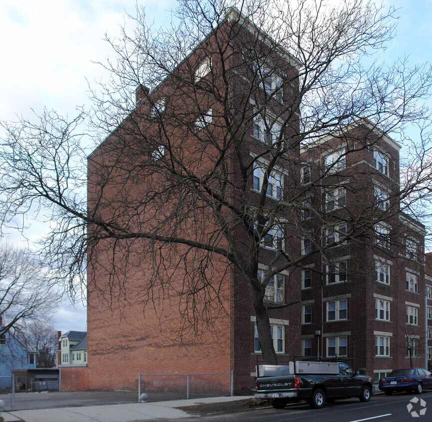Lorraine Apartments in Holyoke, MA