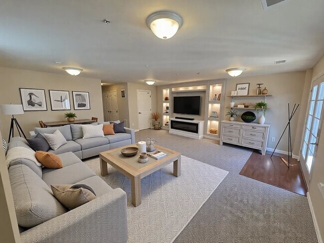 Building Photo - 5435 Double Day Ln