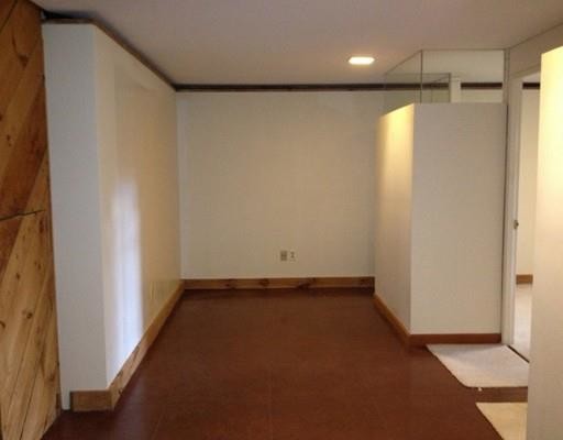 Foto del edificio - 385 Garfield Rd