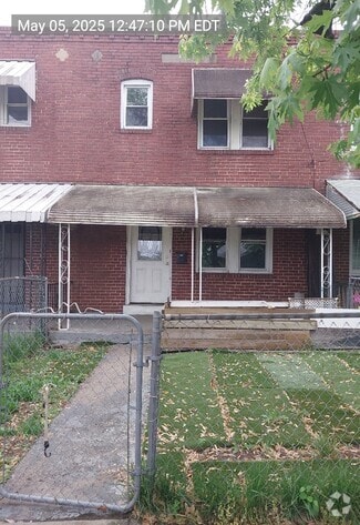 Building Photo - 1021 Church St